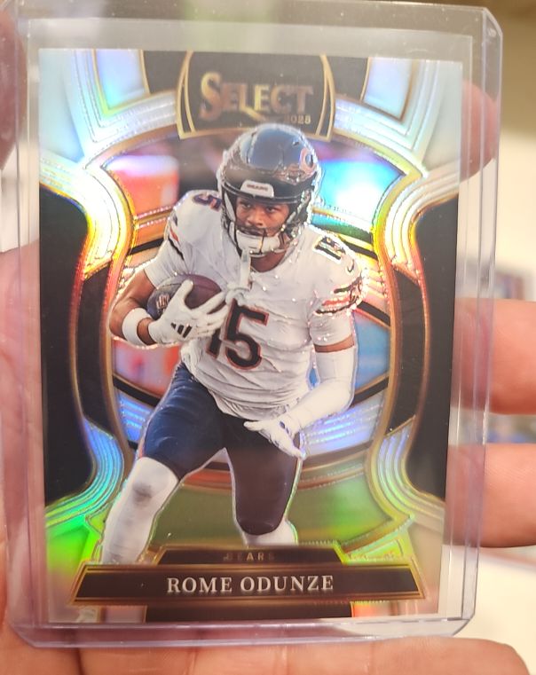2025 Panini Select Concourse Silver Prizm #74 Rome Odunze — front
