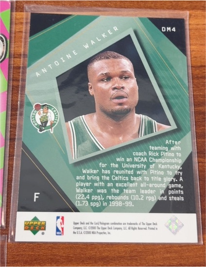 1999-00 Upper Deck Black Diamond #DM4 Antoine Walker — front