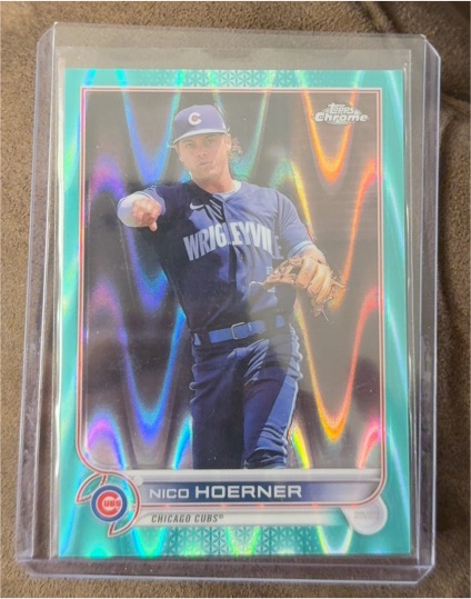 2022 Topps Chrome #111 Nico Hoerner — front