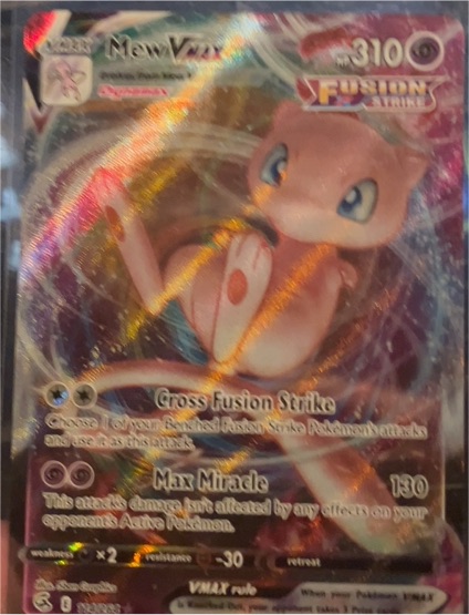 2021 Pokémon Fusion Strike #114 Mew VMAX — front