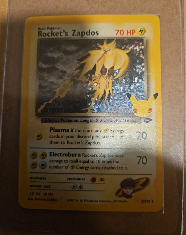 1999 Pokémon Gym Challenge #15 Rocket's Zapdos — front