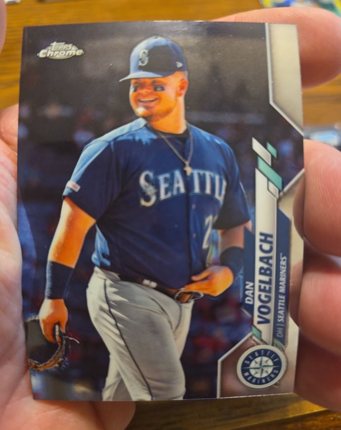 2020 Topps Chrome #30 Dan Vogelbach — front