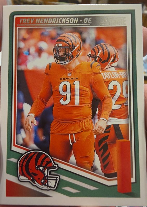 2025 Panini Score #290 Trey Hendrickson Cincinnati Bengals — front