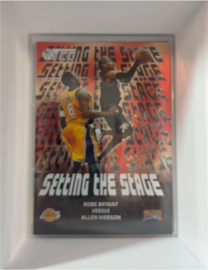 2001 Topps TCC Setting The Stage #SS2 Kobe Bryant vs Allen Iverson — front