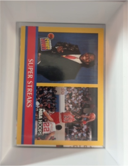 1990 NBA Hoops #385 Michael Jordan & Magic Johnson Super Streaks — front