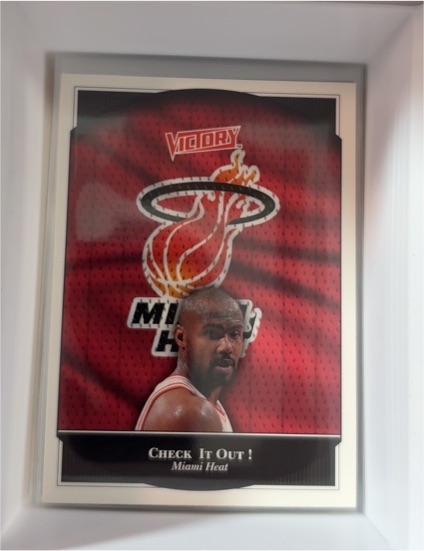 1999 Upper Deck Victory Check It Out! Miami Heat — front