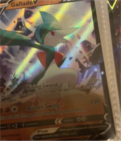 Pokémon TCG Gallade V SWSH258 — front