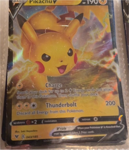 2020 Pokémon TCG Vivid Voltage #043 Pikachu V — front