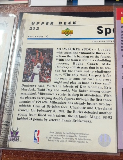 1993 Upper Deck Special Edition #213 Milwaukee Bucks Team — front
