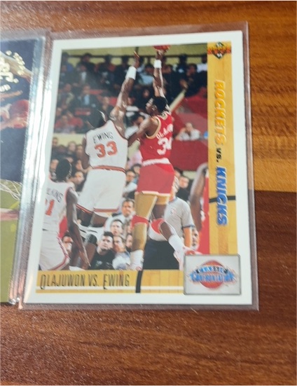 1991-92 Upper Deck #33 Olajuwon vs. Ewing — front
