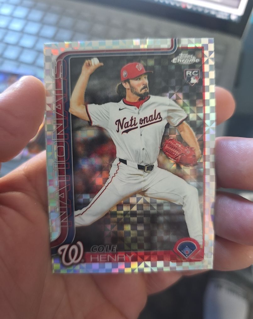 2025 Topps Chrome Update #USC72 Cole Henry X-Fractor Rookie — front
