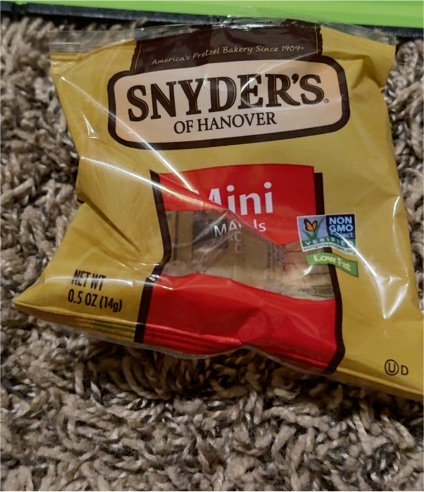 Snyder's of Hanover Mini Pretzels Mini Bag — front