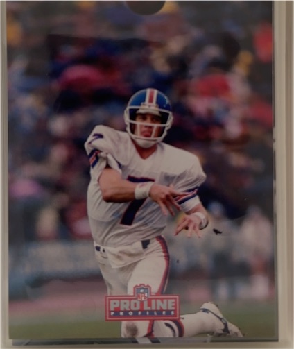 1992 Pro Line Profiles #228 John Elway — front