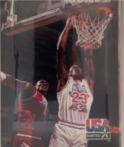 1992 Skybox USA #43 Michael Jordan — front