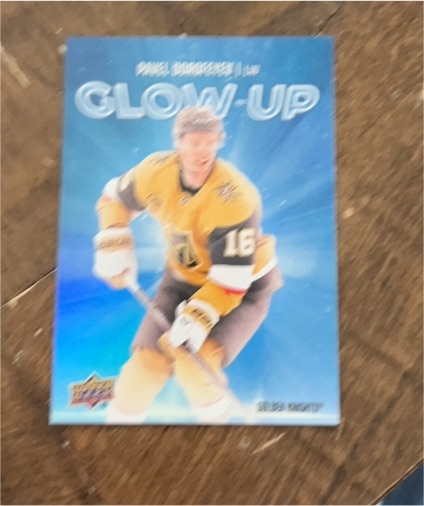 2025-26 Upper Deck Series 2 Glow-Up #GU-22 Pavel Dorofeyev — front
