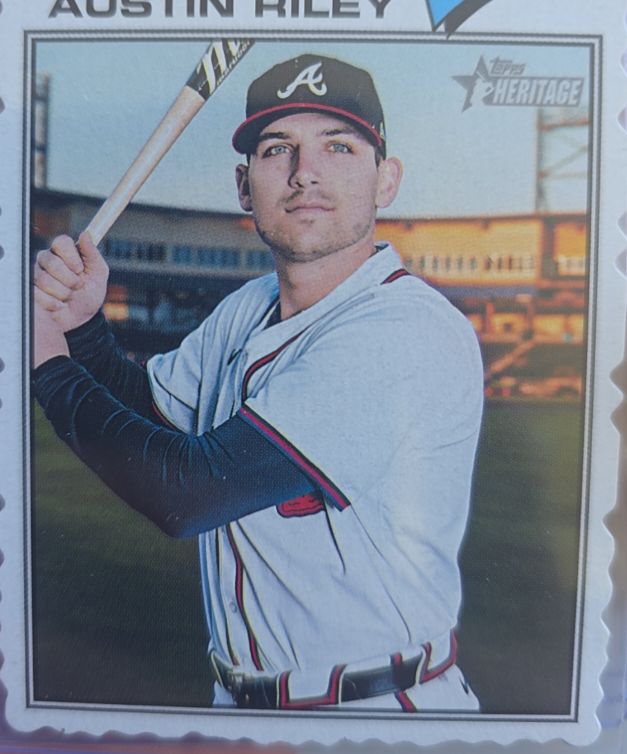 2026 Topps Heritage Deckle Edge #271 Austin Riley — front