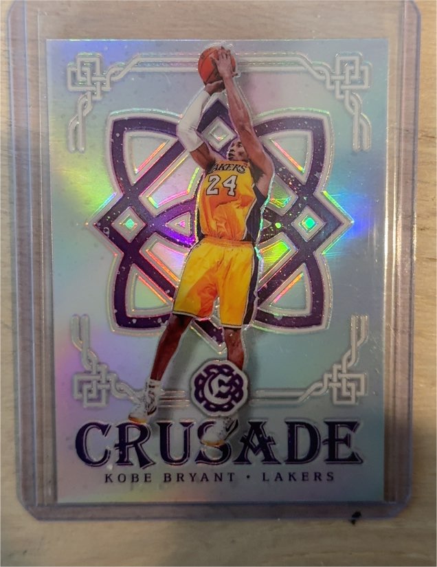 2016-17 Panini Excalibur #88 Kobe Bryant Crusade Silver Prizm — front
