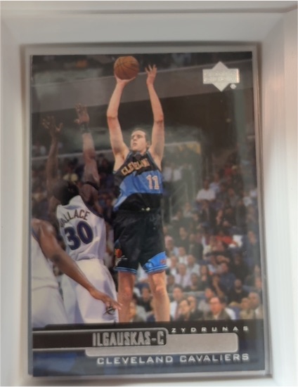 1999-00 Upper Deck #25 Zydrunas Ilgauskas — front