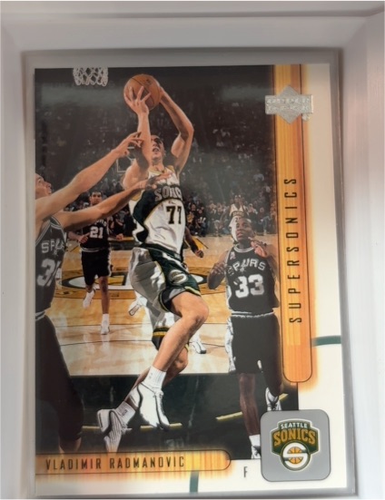 2001-02 Upper Deck #382 Vladimir Radmanovic — front