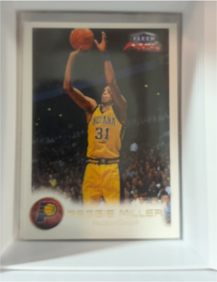 1999-00 Fleer Focus #21 Reggie Miller — front