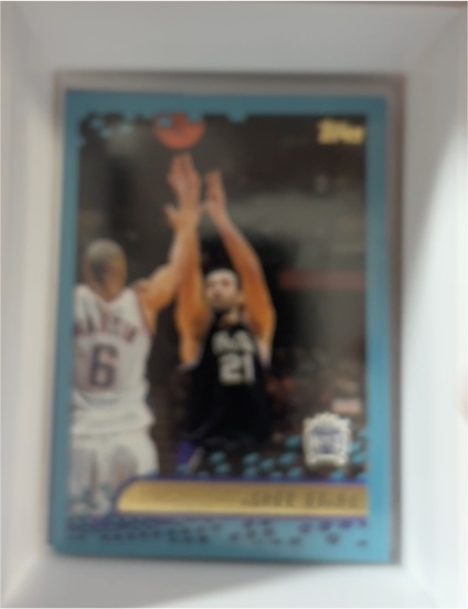 2001-02 Topps #30 Tim Duncan — front