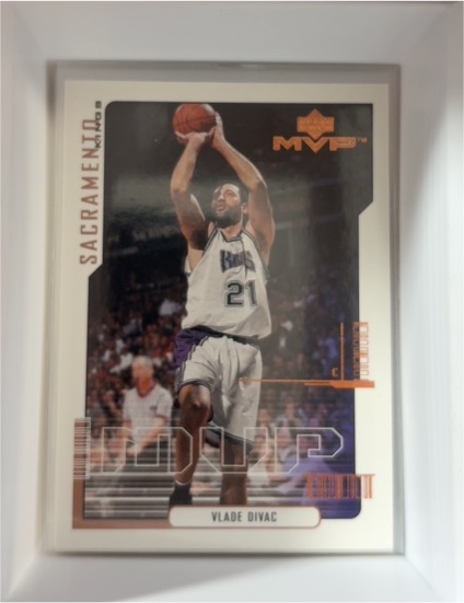 2000-01 Upper Deck MVP #146 Vlade Divac — front