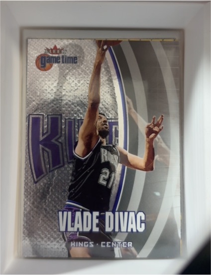 2000-01 Fleer Game Time #15 Vlade Divac — front