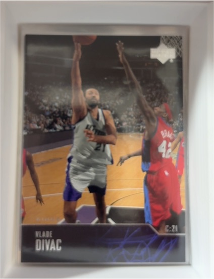 2003-04 Upper Deck #238 Vlade Divac — front