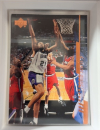 2000-01 Upper Deck #146 Vlade Divac — front