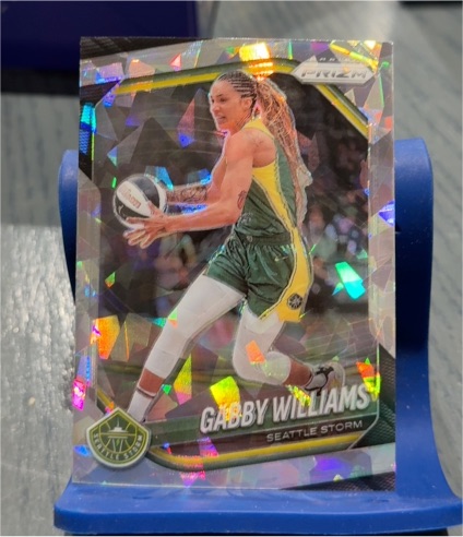 2025 Panini Prizm WNBA #77 Gabby Williams — front