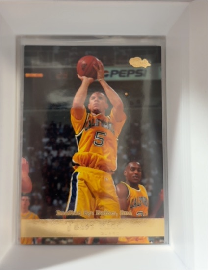 1994 Classic Gold #2 Jason Kidd — front
