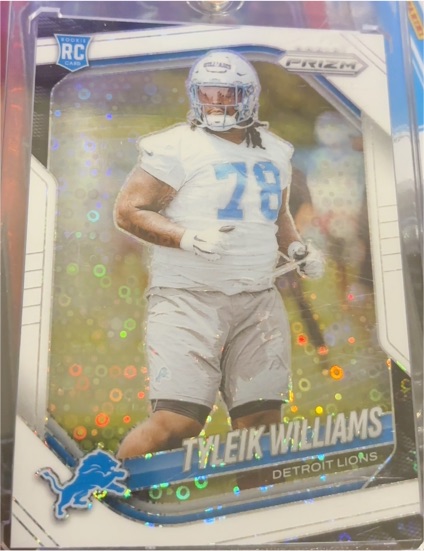 2025 Panini Prizm #328 Tyleik Williams — front