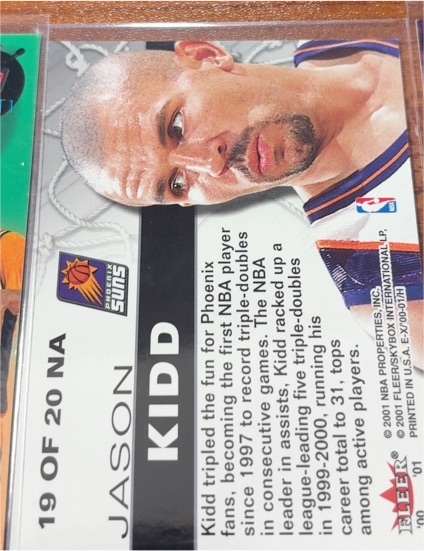 2001 Fleer #19 Jason Kidd — front