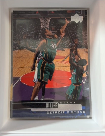 1999-00 Upper Deck #35 Grant Hill Detroit Pistons — front