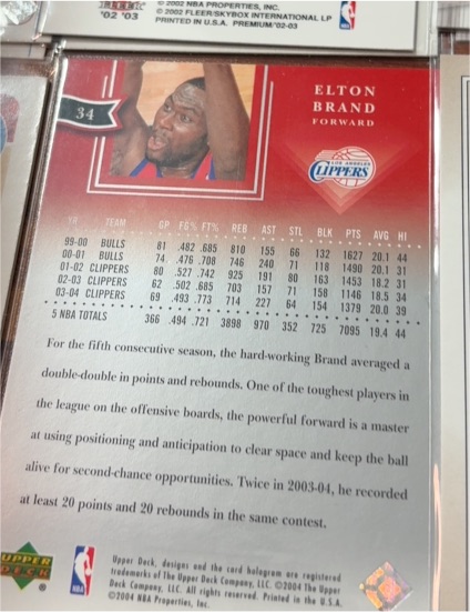 2003-04 Upper Deck #34 Elton Brand — front