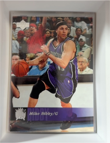 2002-03 Upper Deck Authentics #72 Mike Bibby — front