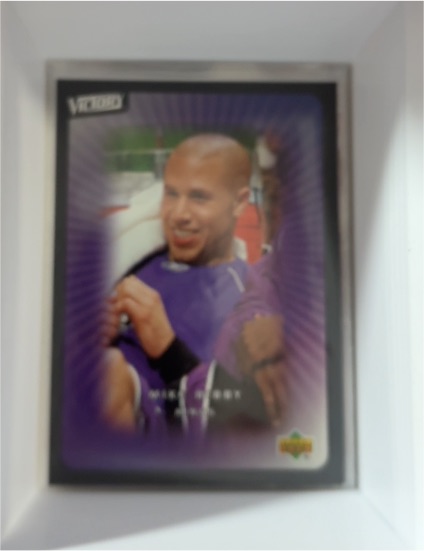 2003-04 Upper Deck Victory #81 Mike Bibby — front
