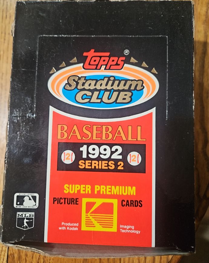 1992 Topps Stadium Club Baseball Series 2 Wax Box — front