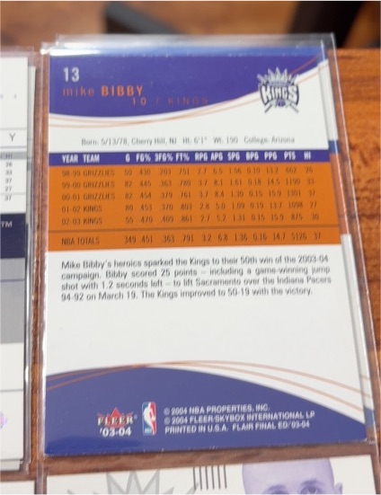 2003-04 Fleer #68 Mike Bibby Sacramento Kings — front