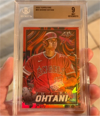 2022 Topps Fire #35 Shohei Ohtani — front
