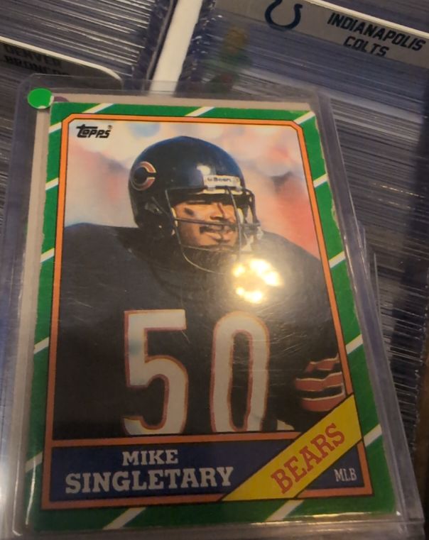 1986 Topps #24 Mike Singletary — front