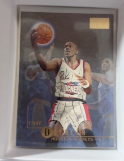 1996-97 SkyBox Premium #43 Clyde Drexler Houston Rockets — front