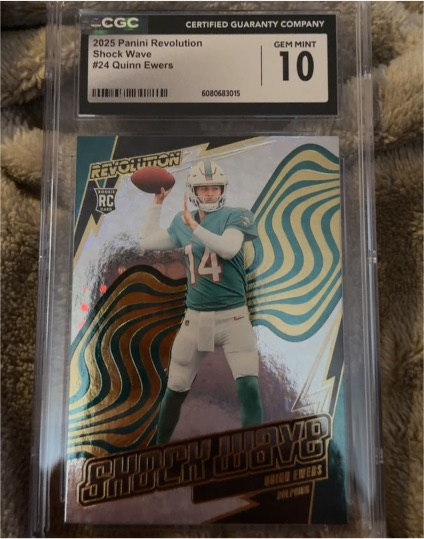 2025 Panini Revolution Shock Wave #24 Quinn Ewers — front