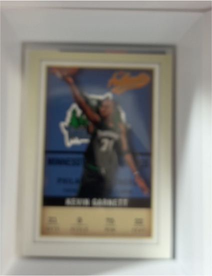 2003-04 Topps Basketball #100 Kevin Garnett — front