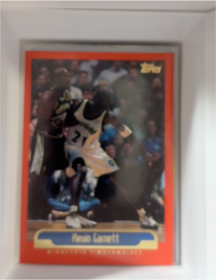 1999-00 Topps #210 Kevin Garnett — front