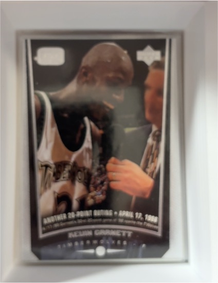 1998-99 Upper Deck #94 Kevin Garnett — front