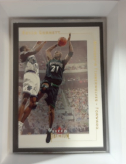 2001-02 Fleer Premium #109 Kevin Garnett — front