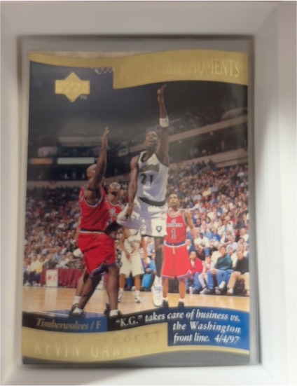 1997-98 Upper Deck Collector's Choice Memorable Moments #5 Kevin Garnett — front