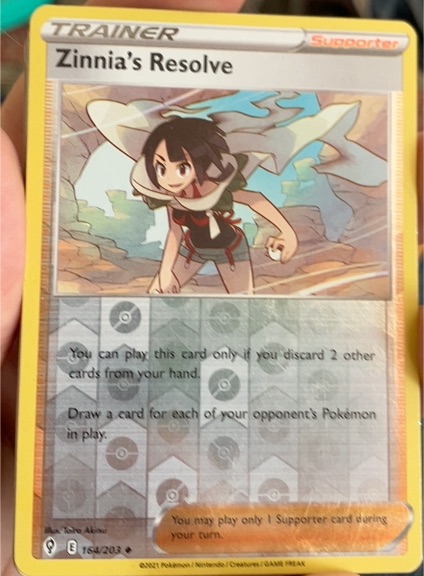 2021 Pokémon SWSH07: Evolving Skies #164 Zinnia's Resolve — front