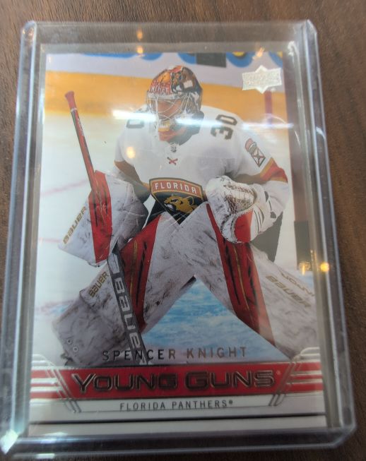 2021-22 Upper Deck Extended Series Retro Young Guns #T-95 Spencer Knight — front